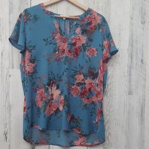 Maurices Blue Floral V-Neck Short Sleeve Blouse